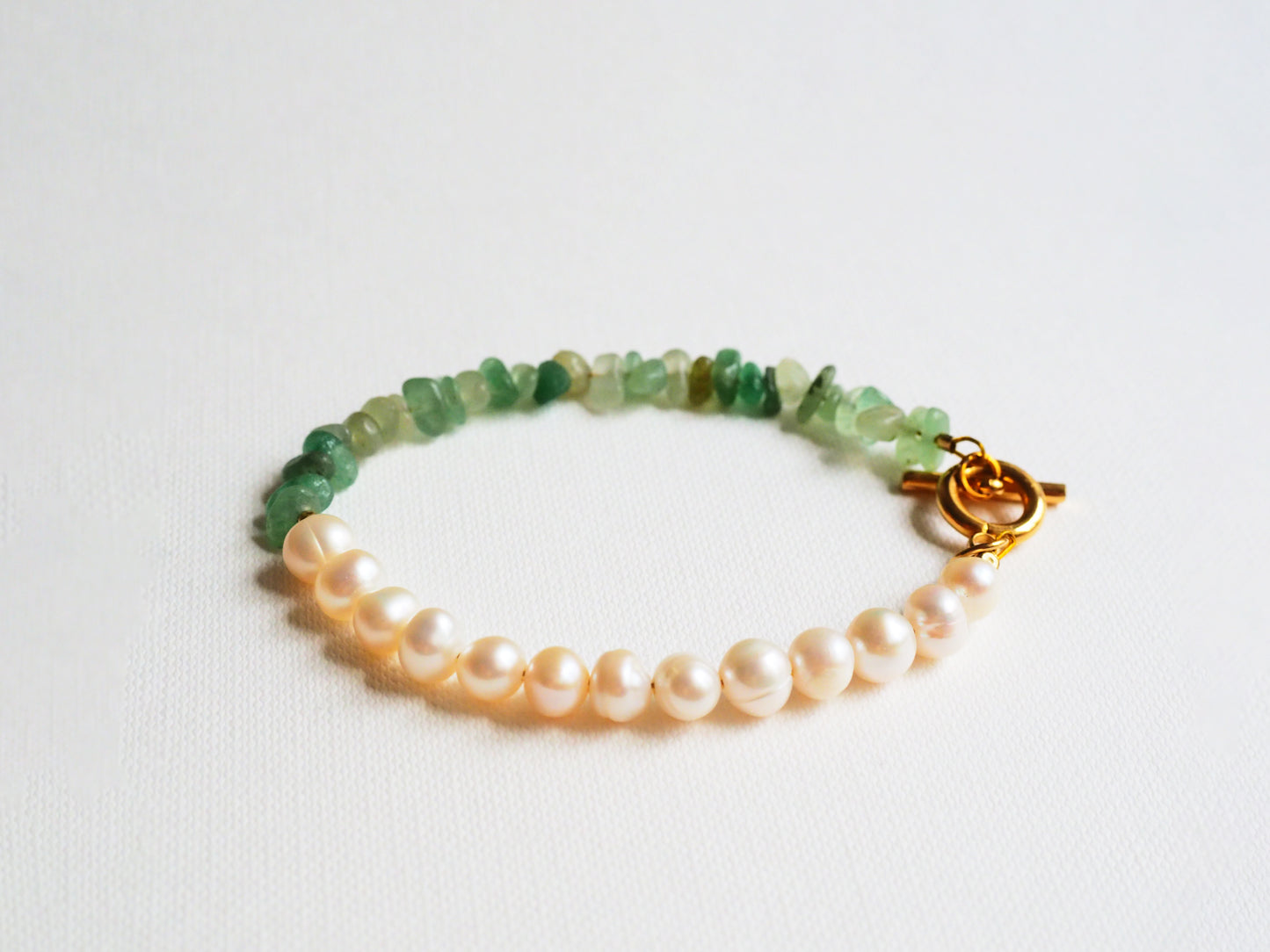 Aventurine and Freshwater Pearl Bracelet by Hoshocosho