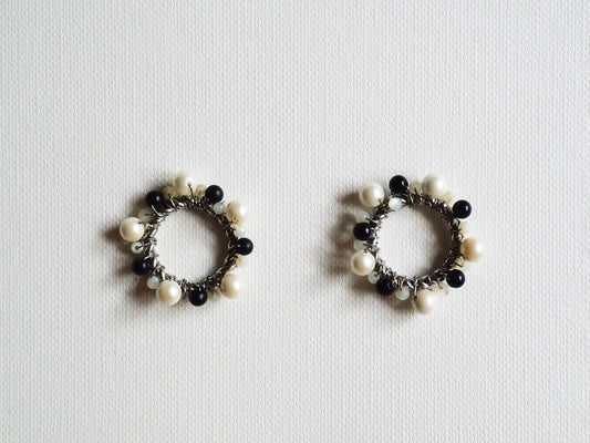 Stud FLOWER Earrings in Silver Tone by Hoshocosho