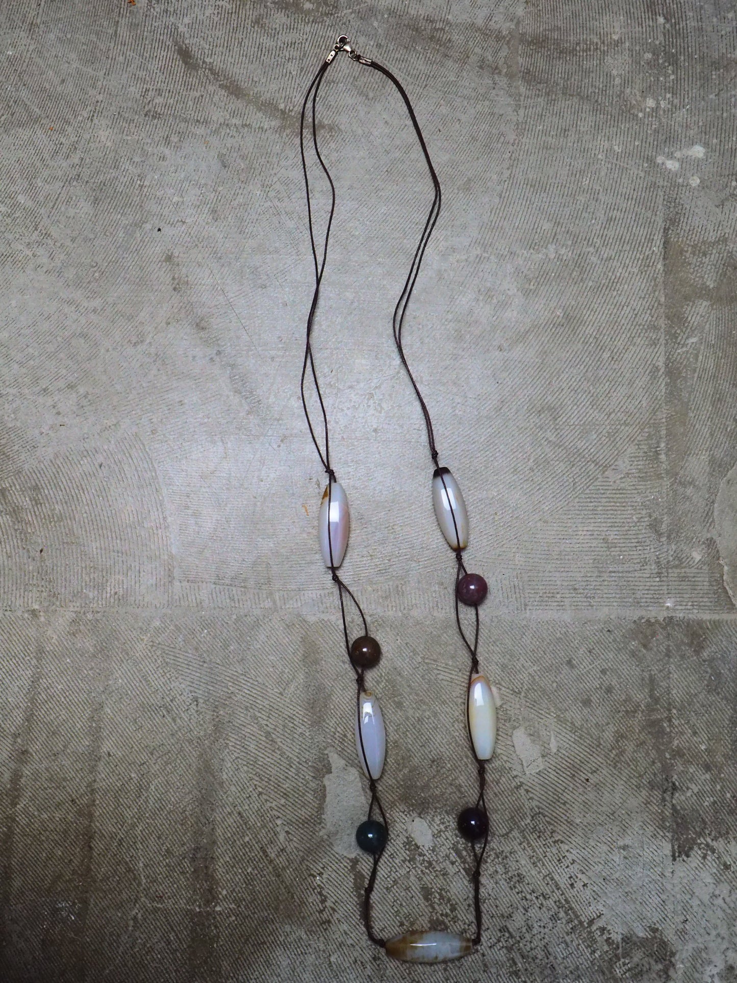 Mixed and Gray Agate Knots Necklace by JANI