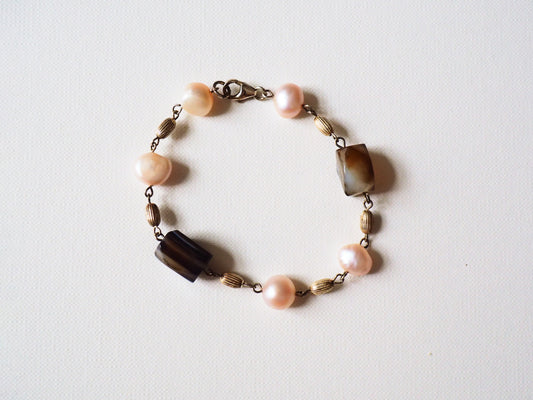 Freshwater Pearl, Agate and Silver Chained Bracelet by JANI