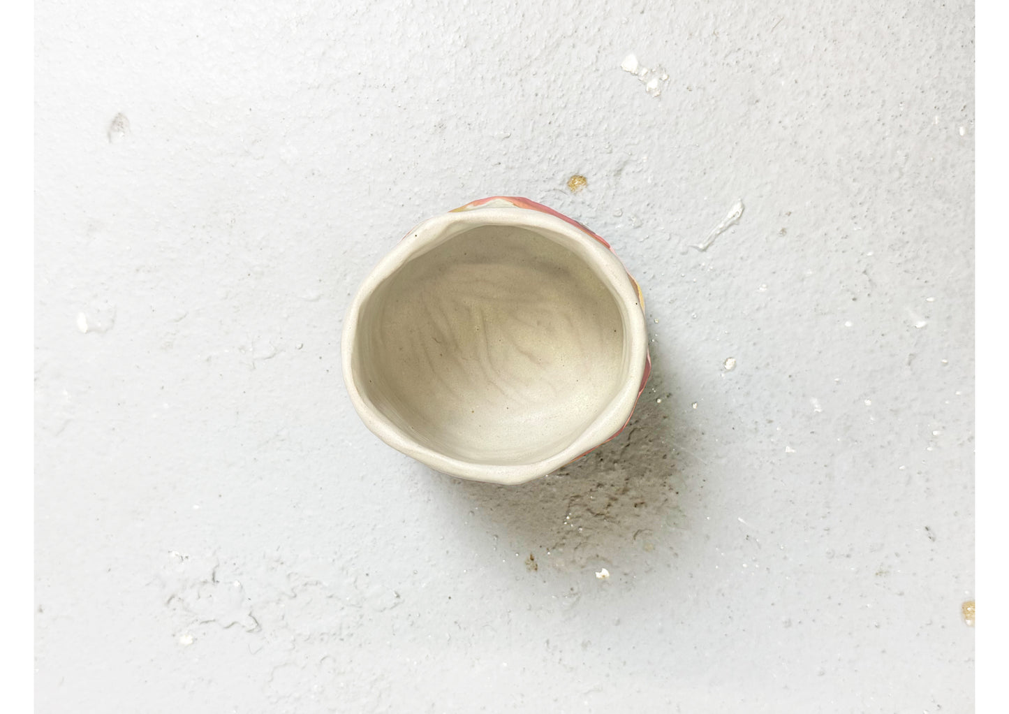 Ceramic Cup White-Pink by MAXIMILIAN GUTMAIR