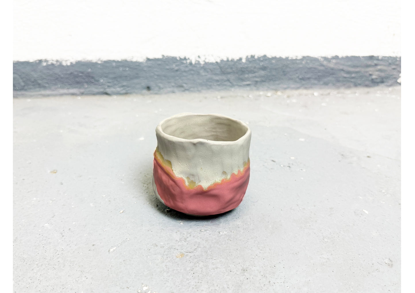 Ceramic Cup White-Pink by MAXIMILIAN GUTMAIR